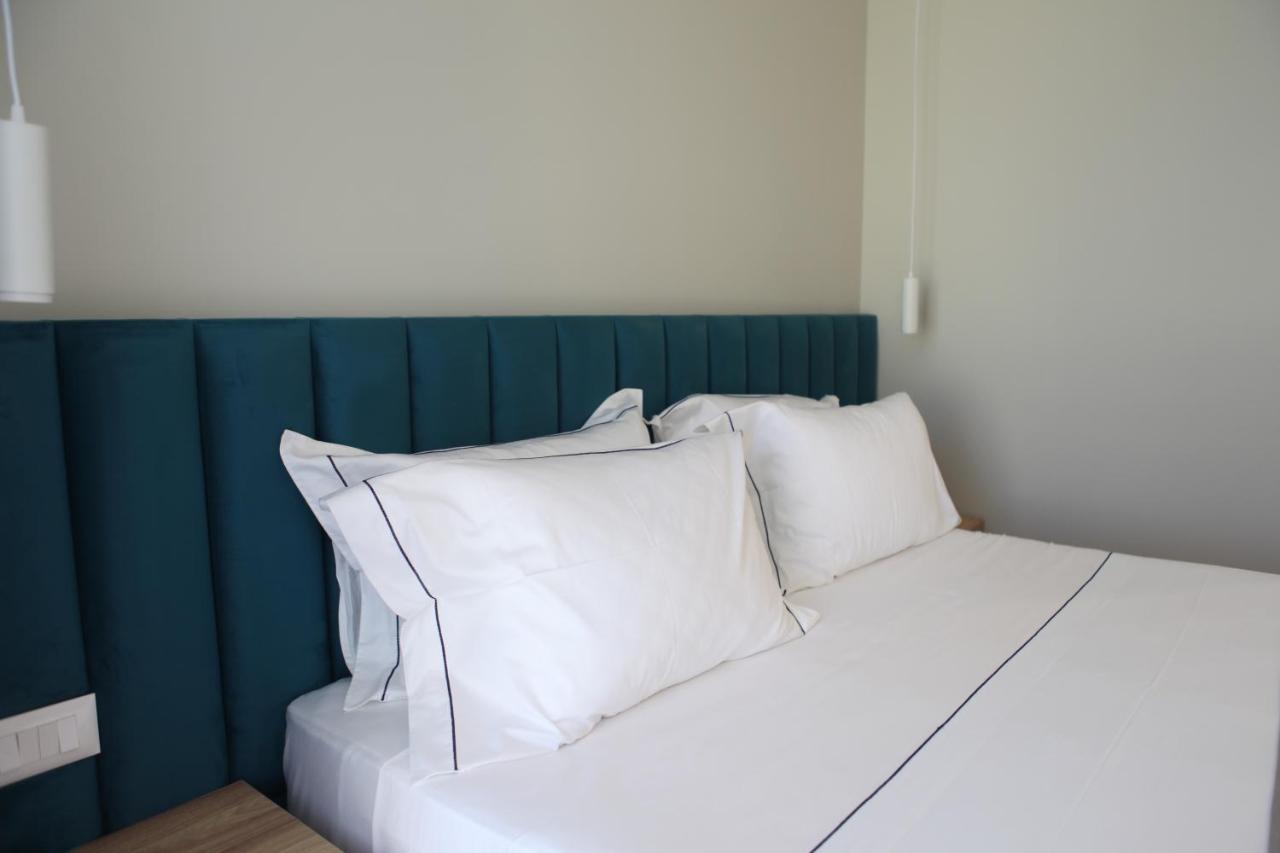 Volmar Hotel Durres Exterior photo
